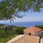 Ionian Avra Atháni
